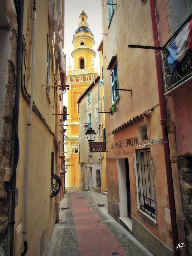 Апартаменты Les Violettes Ментона Экстерьер фото